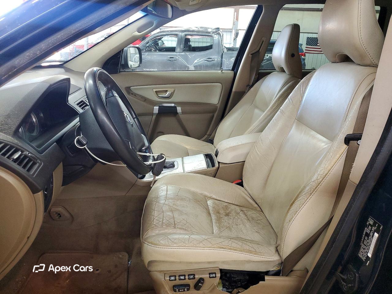 Volvo XC90 2013