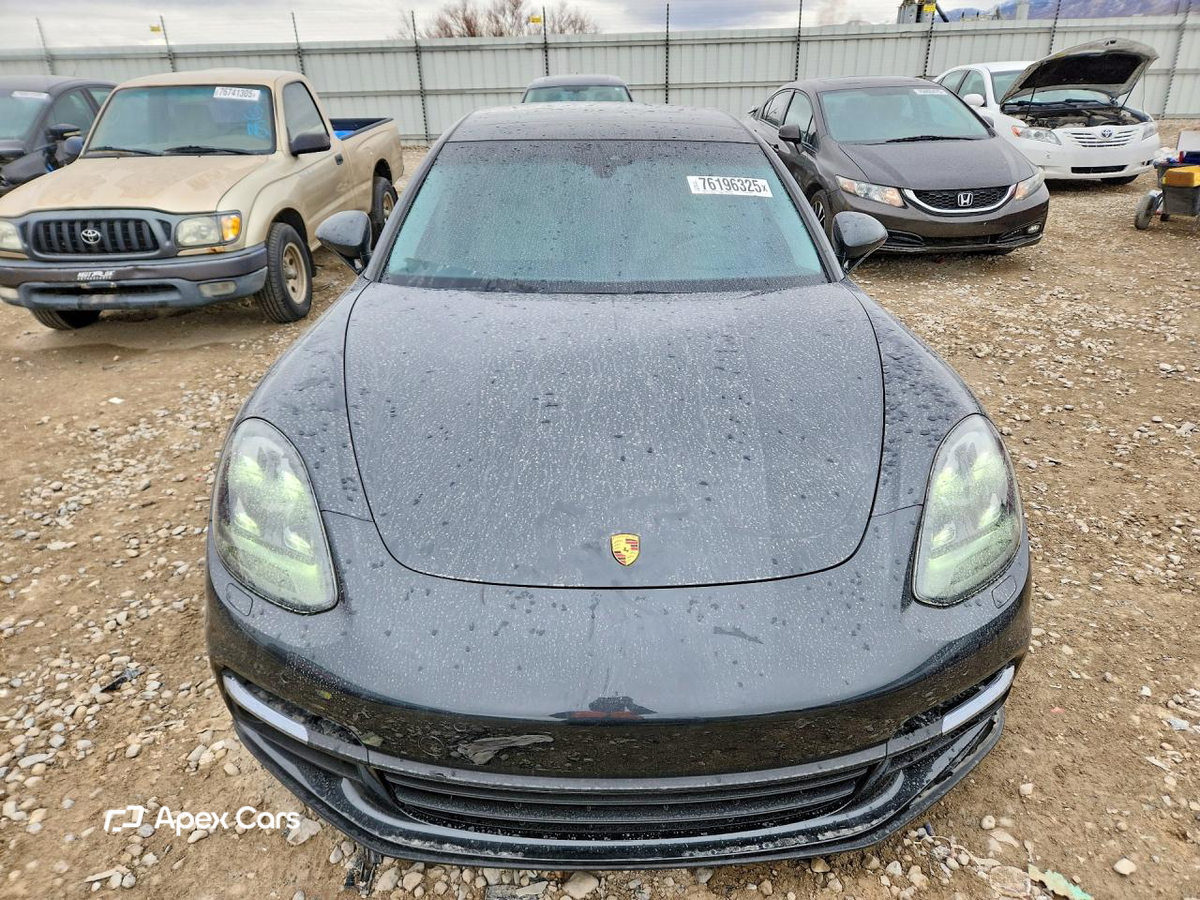 Porsche Panamera 2019