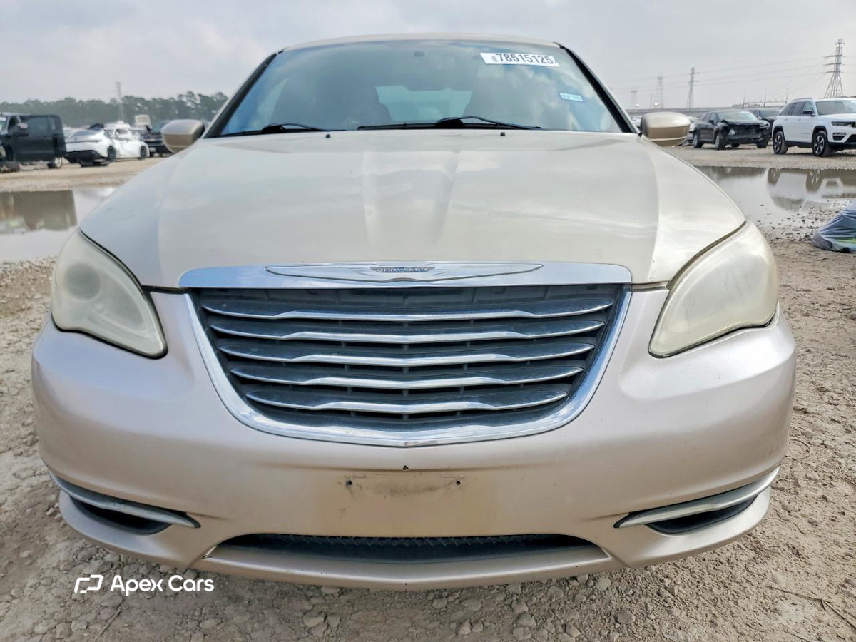 Chrysler 200 2014