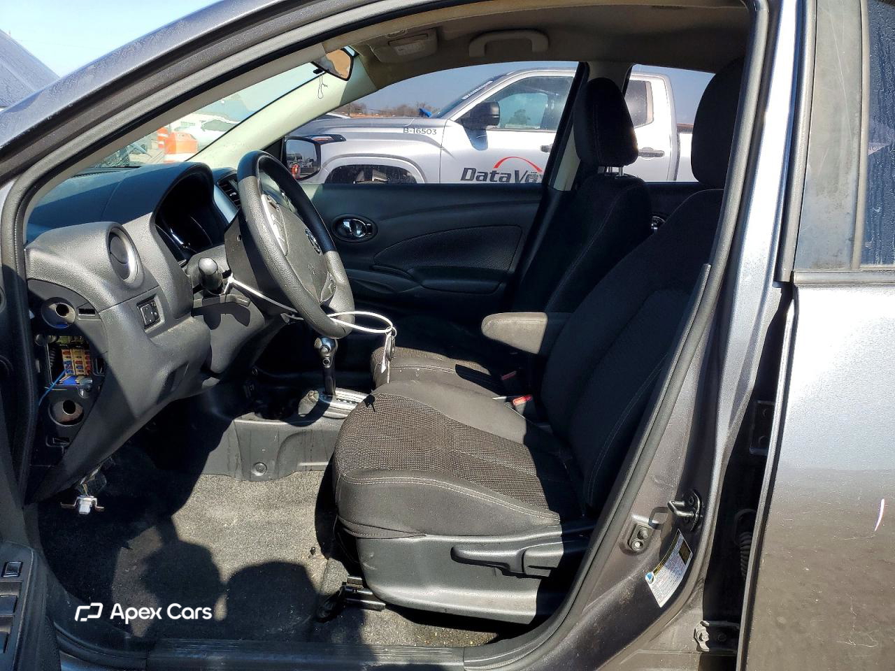 Versa 2019
