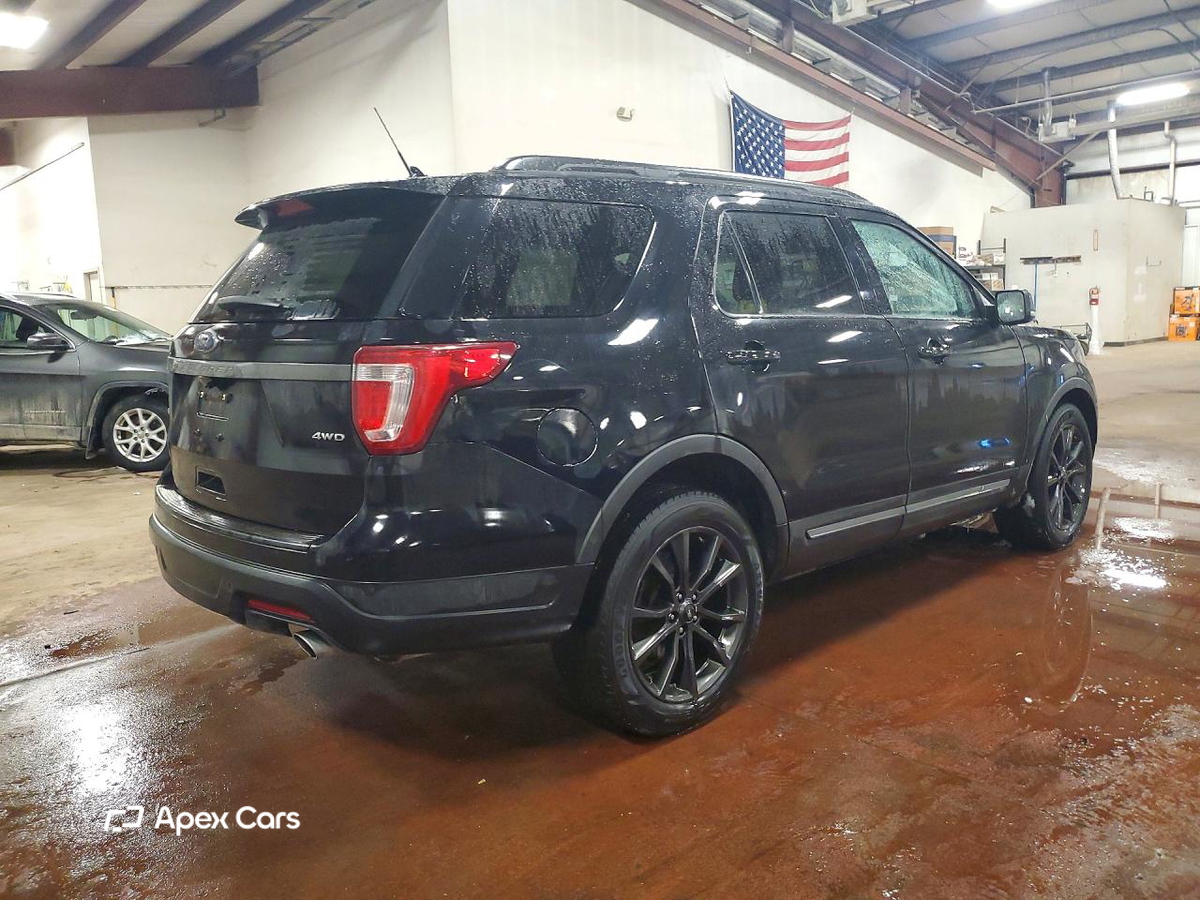 Ford Explorer 2019