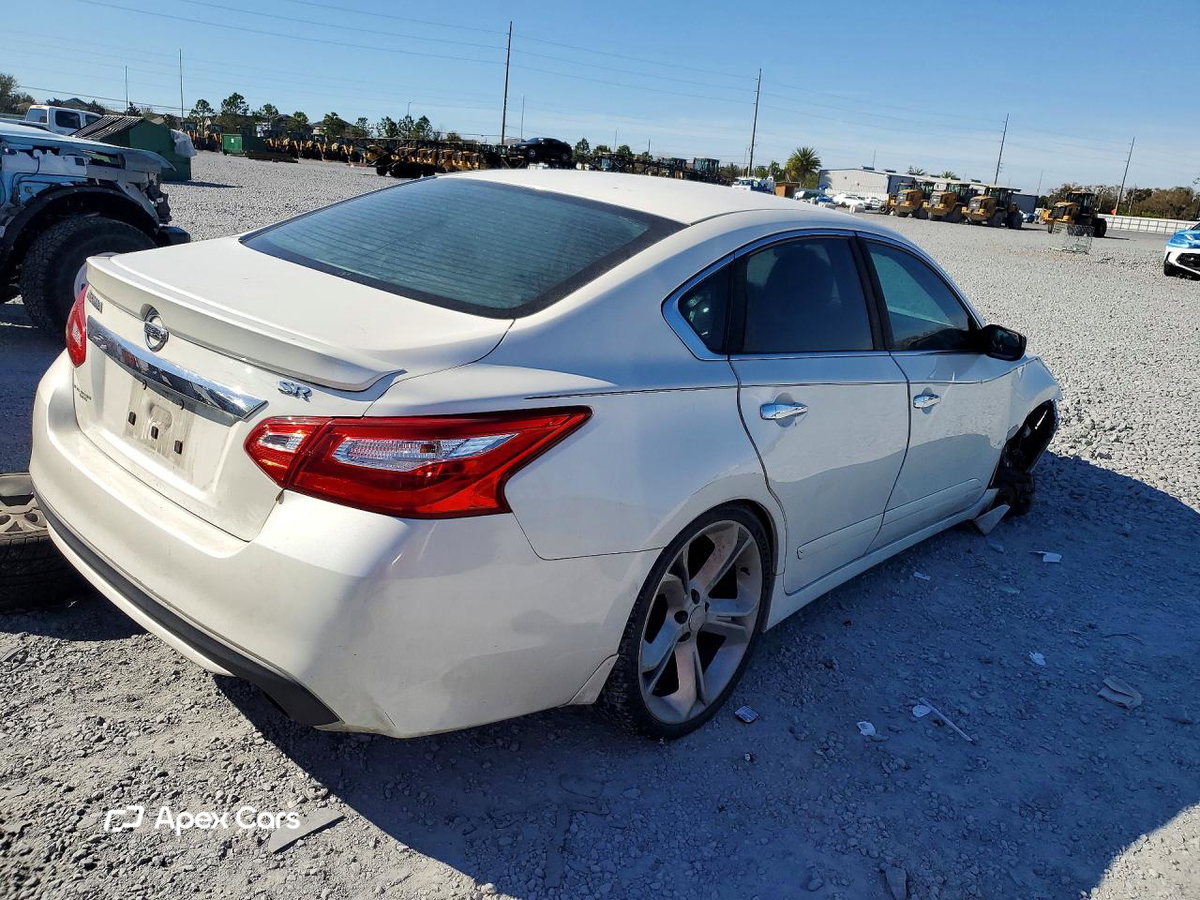 Nissan Altima 2016