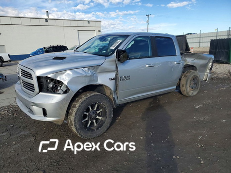 RAM 1500 2015 - Zdjęcie 1 z 13
