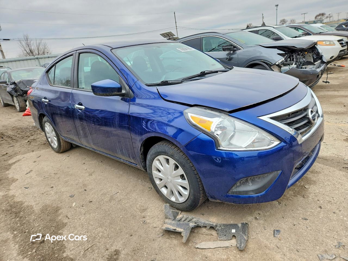 Nissan Versa 2018