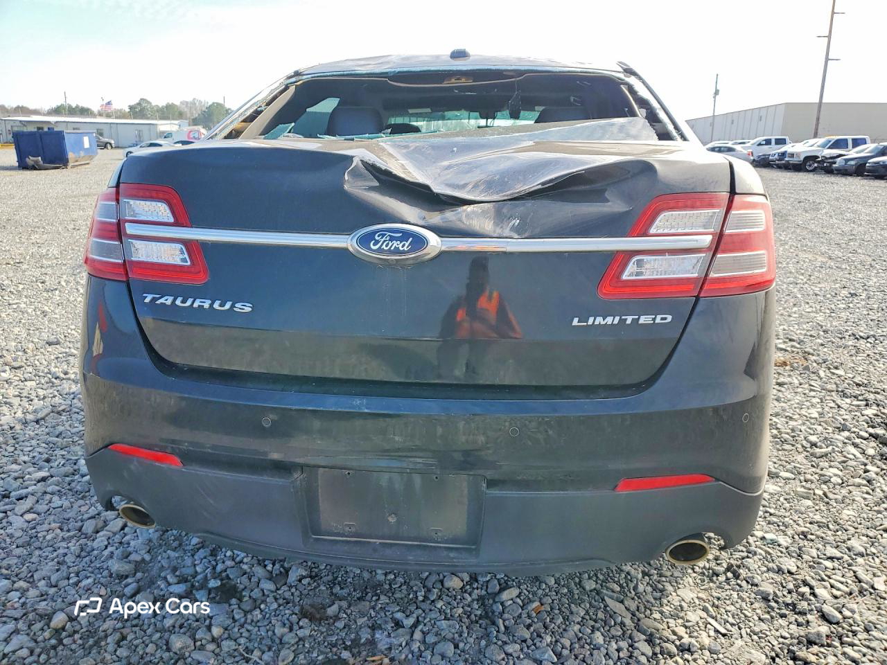 Ford Taurus 2016