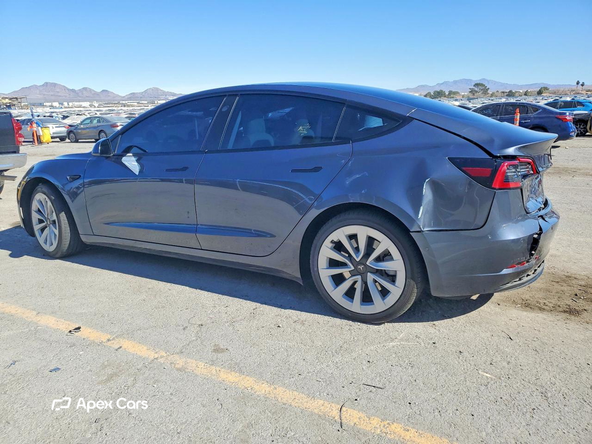 Tesla Model 3 2022
