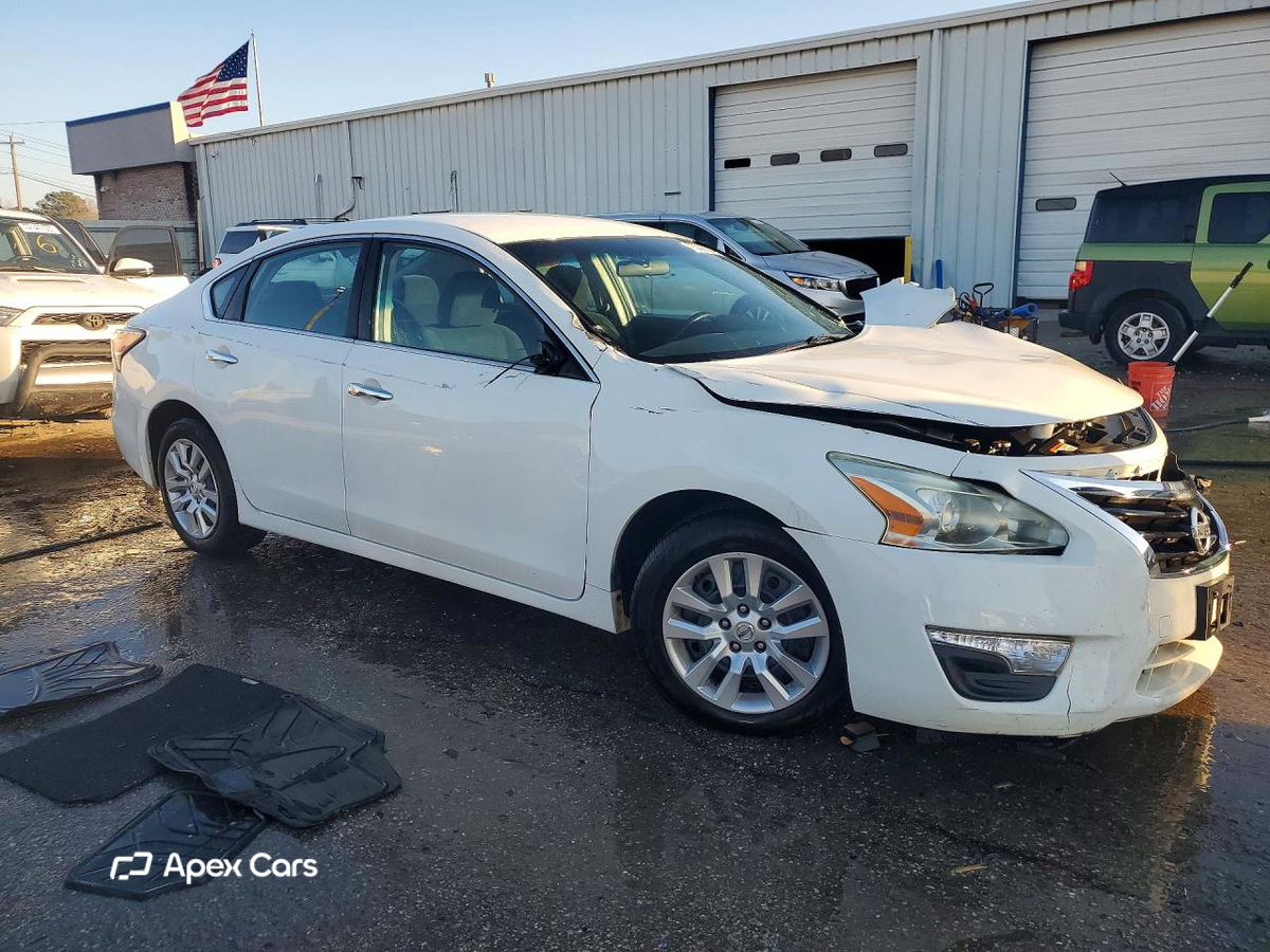 Nissan Altima 2015