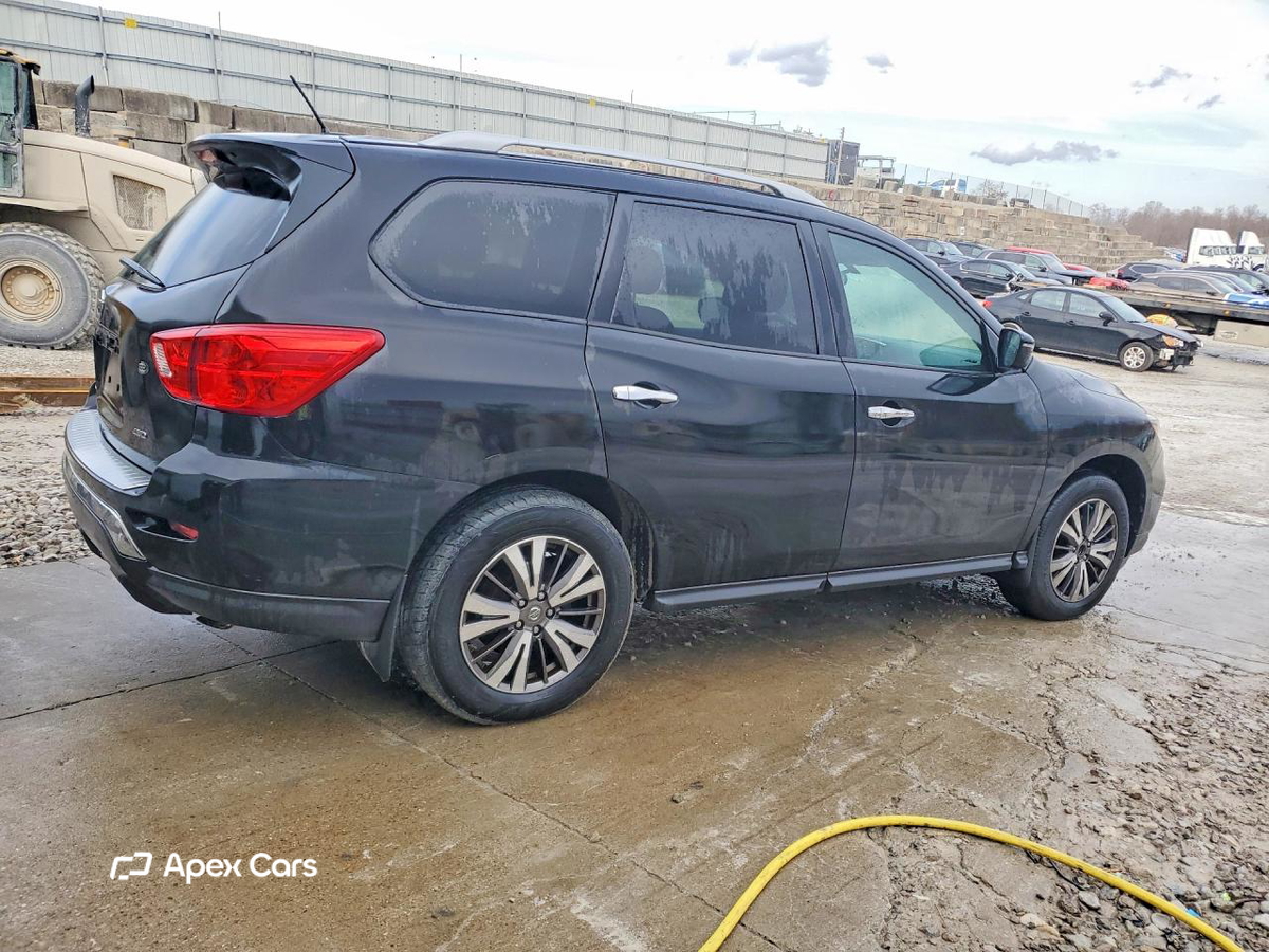 Nissan Pathfinder 2017