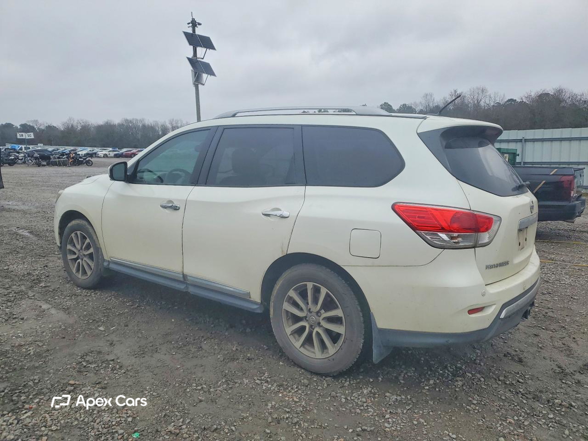 Nissan Pathfinder 2015