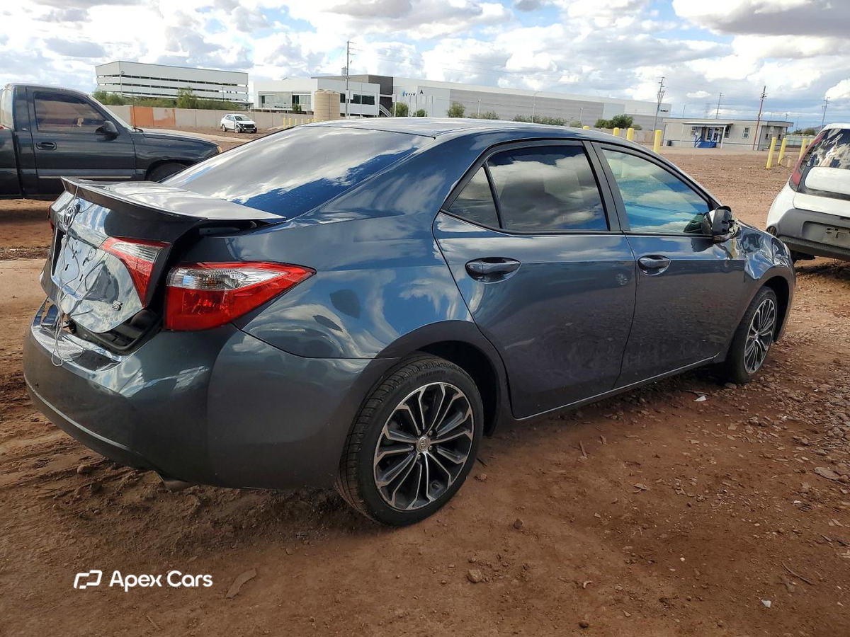 Toyota Corolla 2015