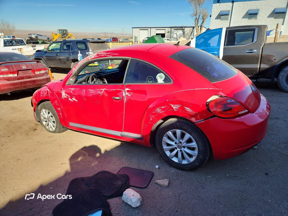 Volkswagen Beetle 2013