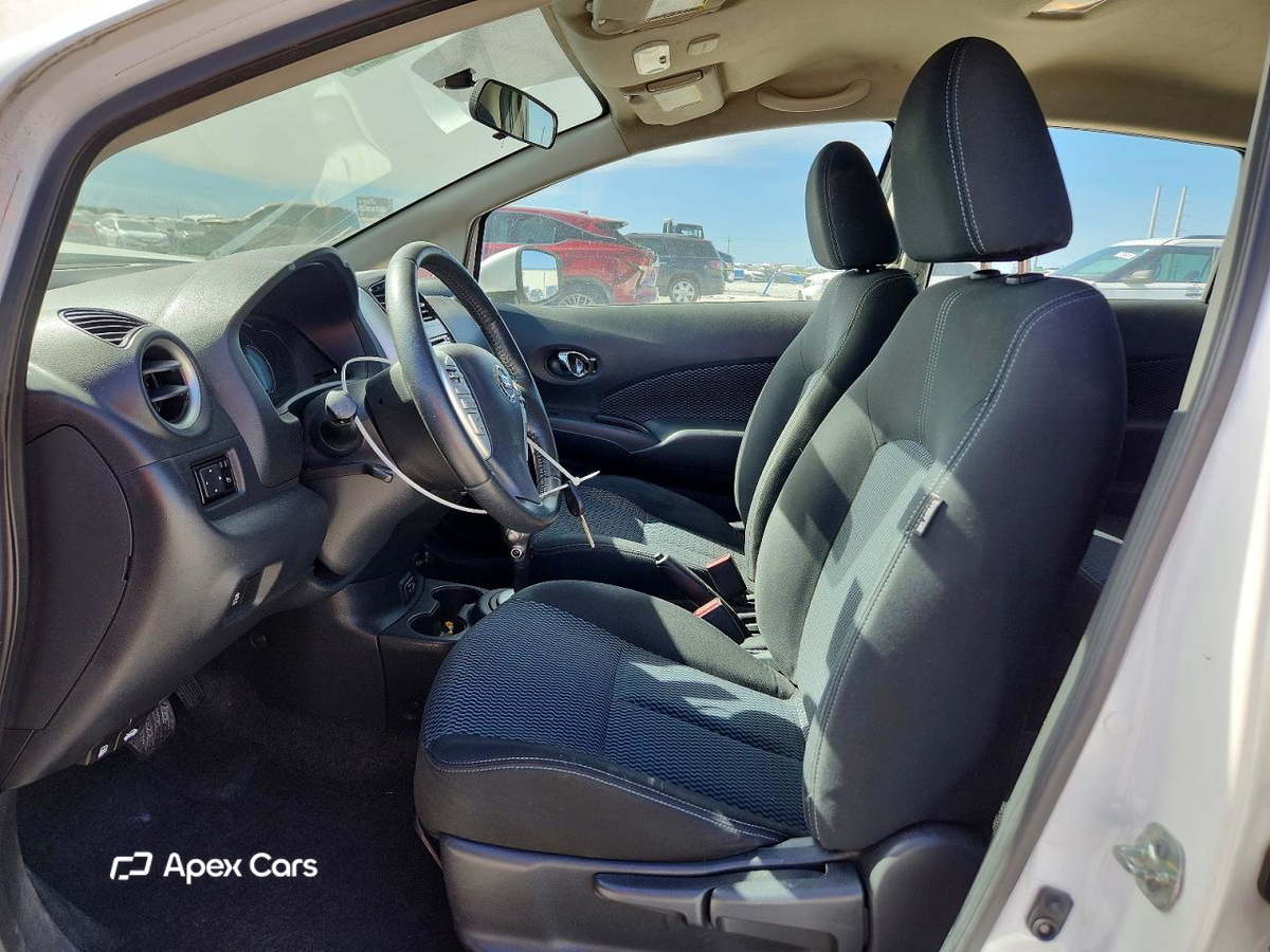 Nissan Versa 2018