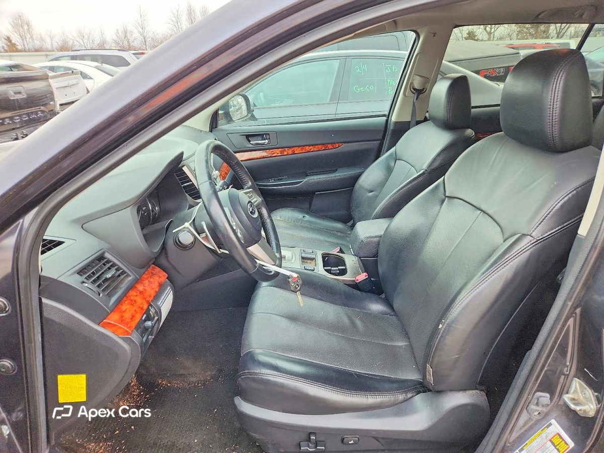 Subaru Outback 2011