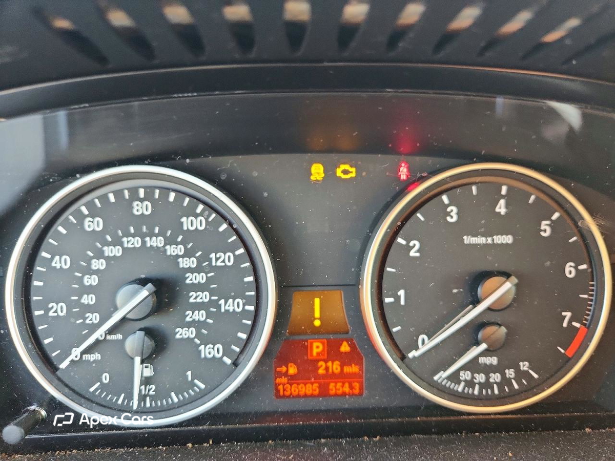 BMW X5 2011