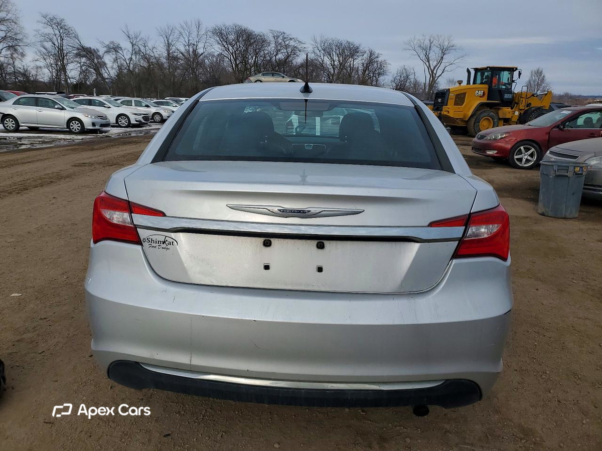 Chrysler 200 2012
