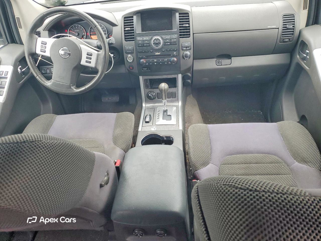 Nissan Pathfinder 2010