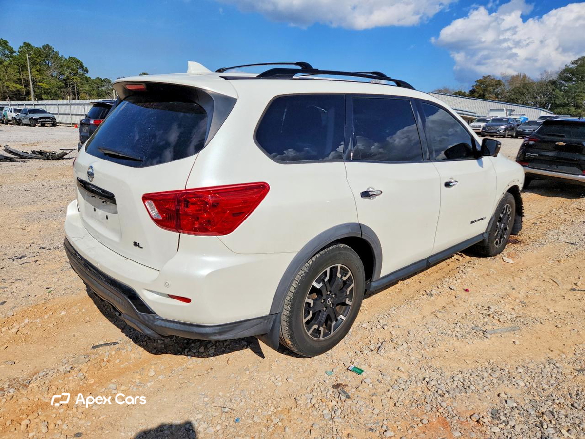 Nissan Pathfinder 2019