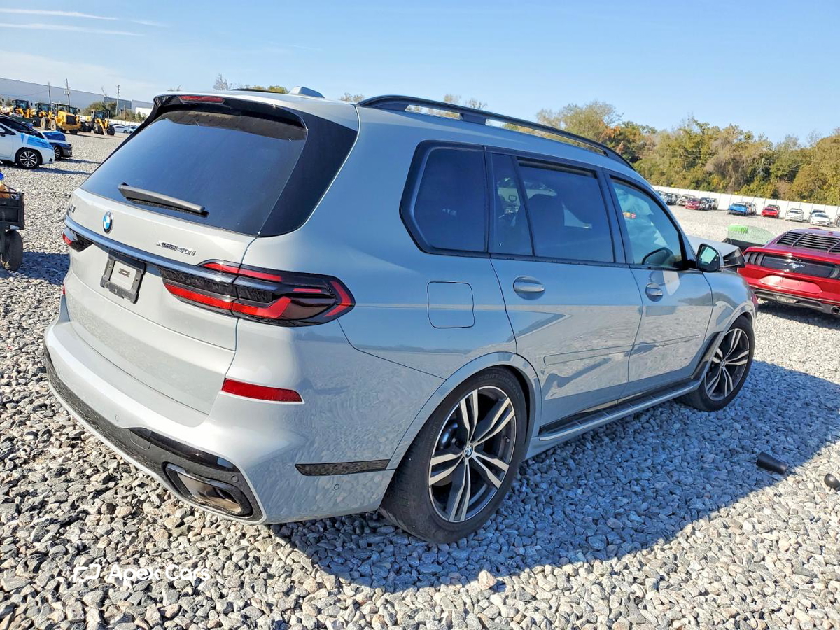BMW X7 2025