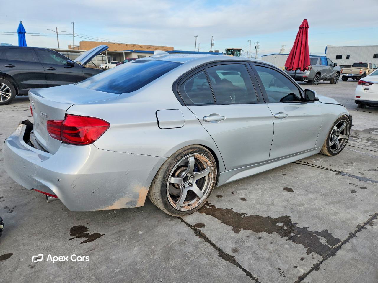 BMW Series 3 2016