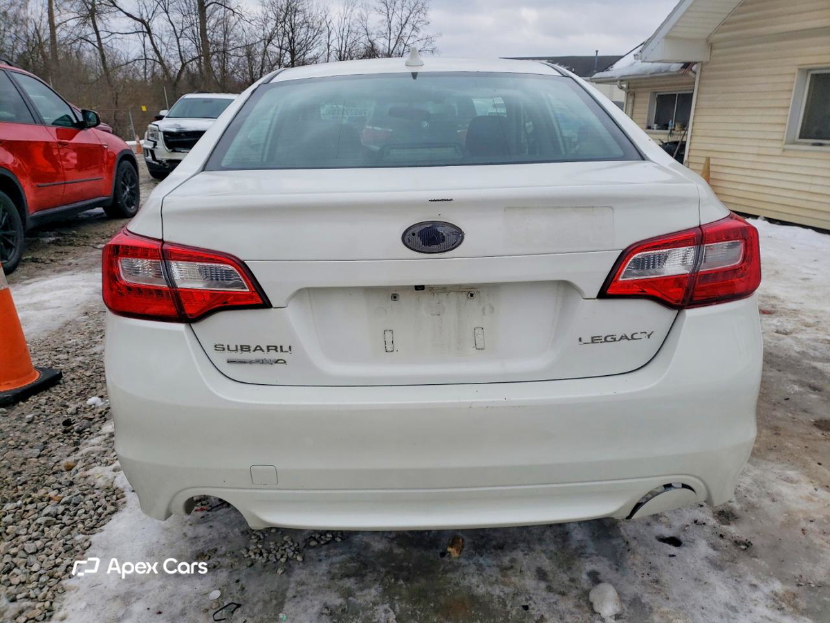 Subaru Legacy 2016