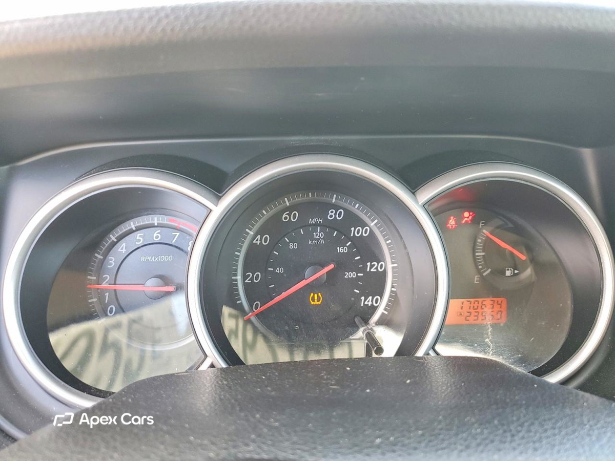 Nissan Versa 2012