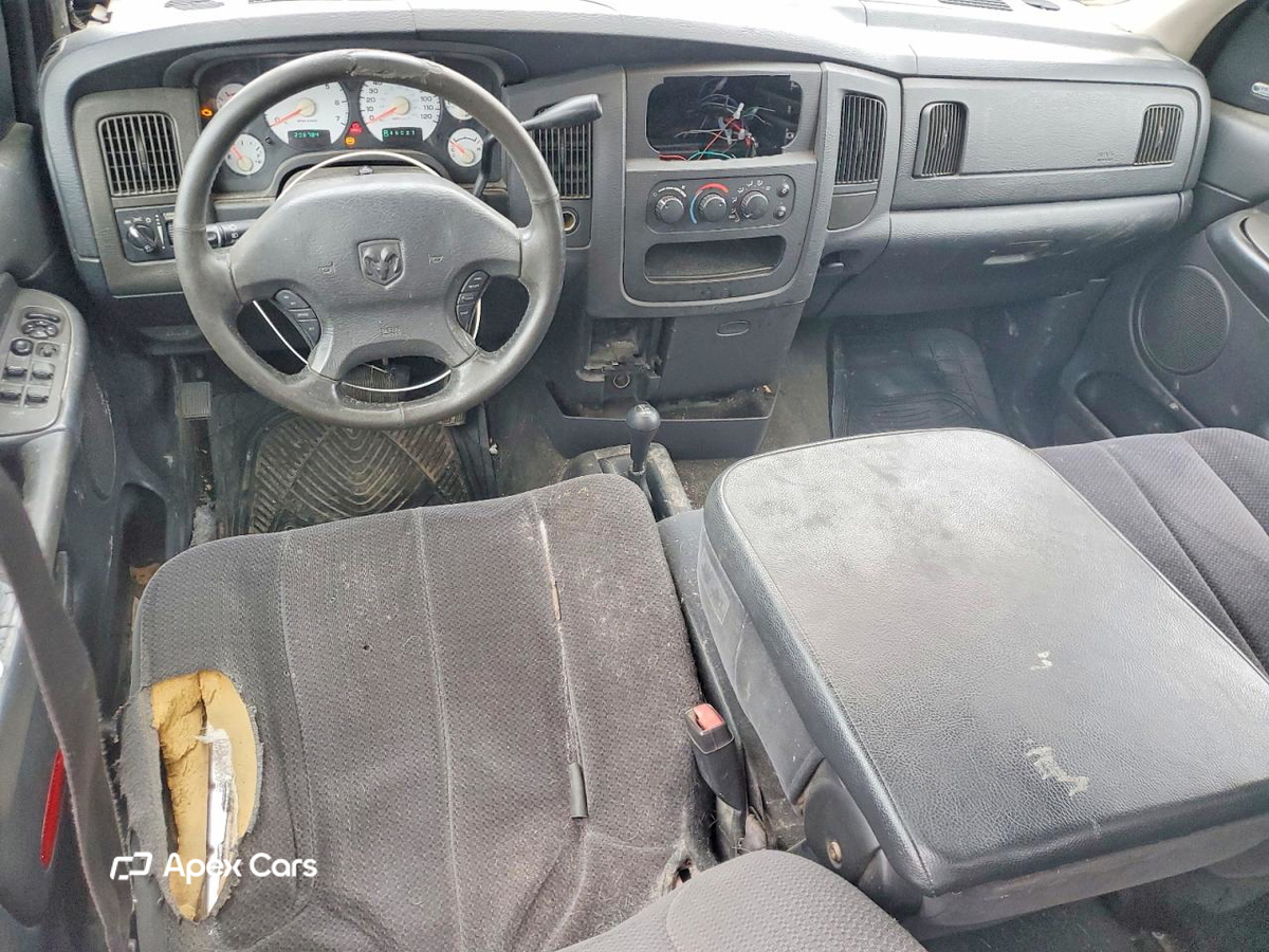 Dodge RAM 2002