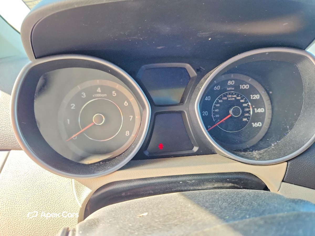 Hyundai Elantra 2014