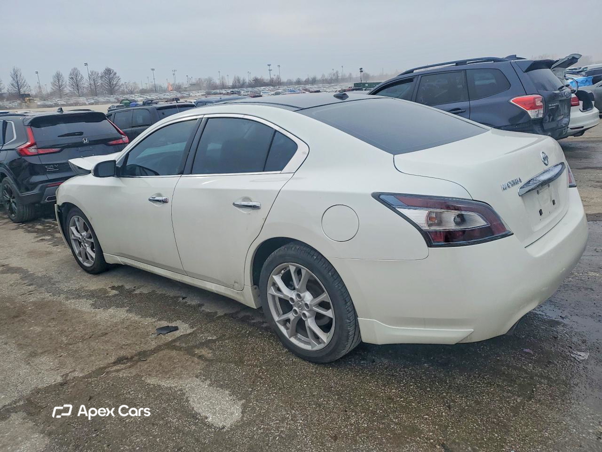Nissan Maxima 2014