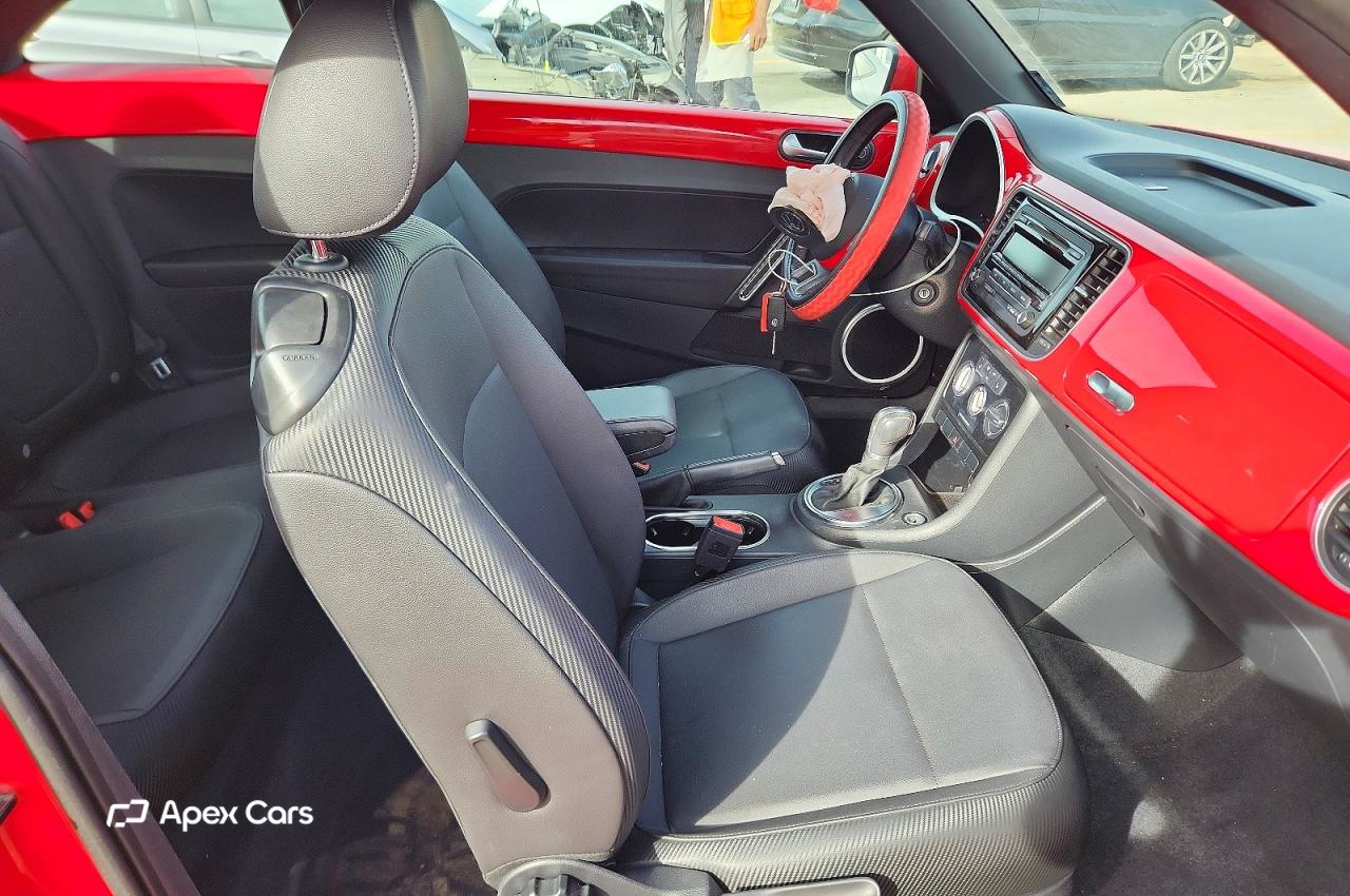 Volkswagen Beetle 2015