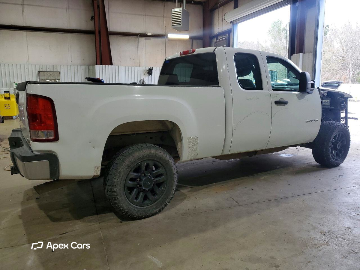 GMC Sierra 2011