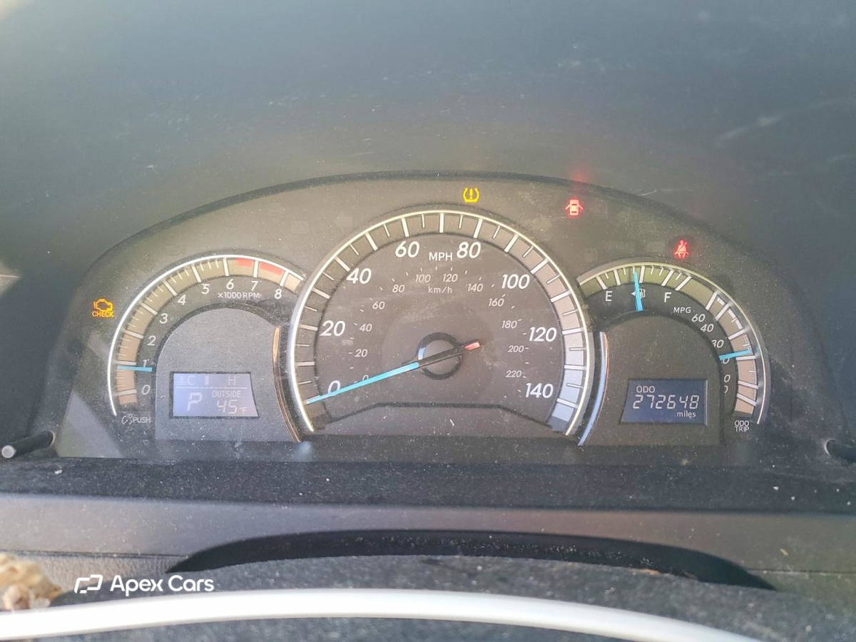 Toyota Camry 2012
