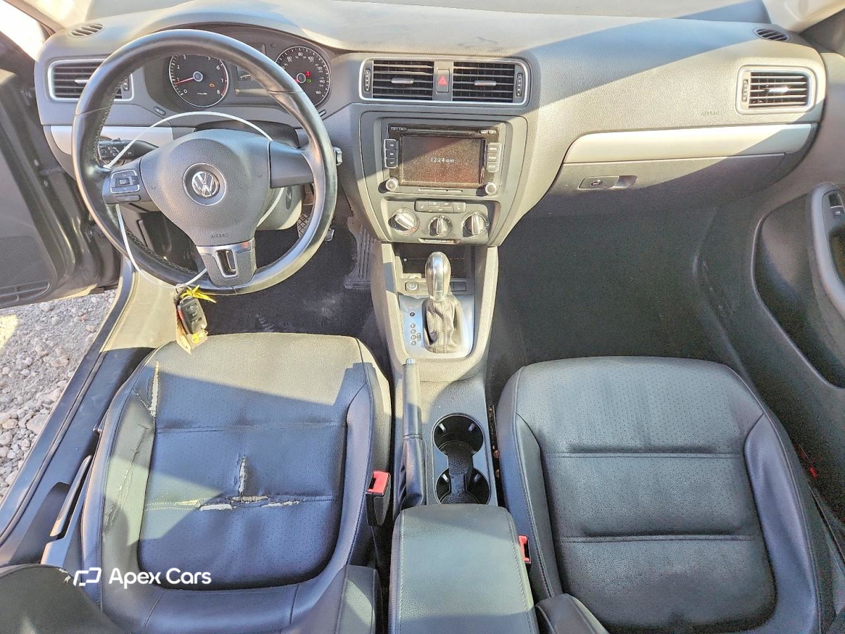 Volkswagen Jetta 2014