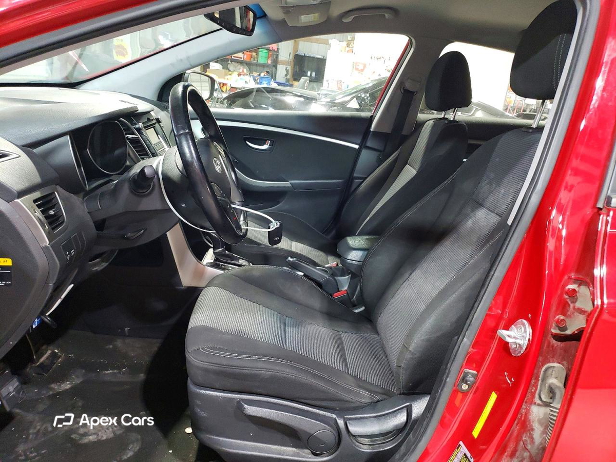 Hyundai Elantra 2013