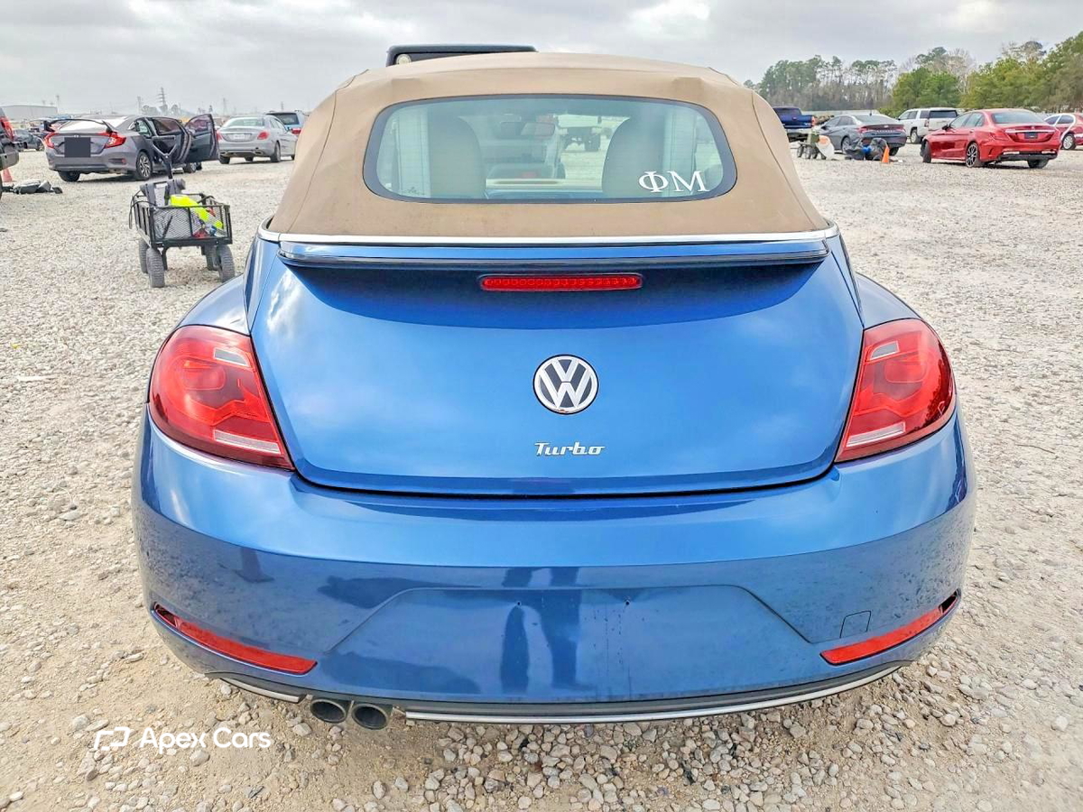 Volkswagen Beetle 2018