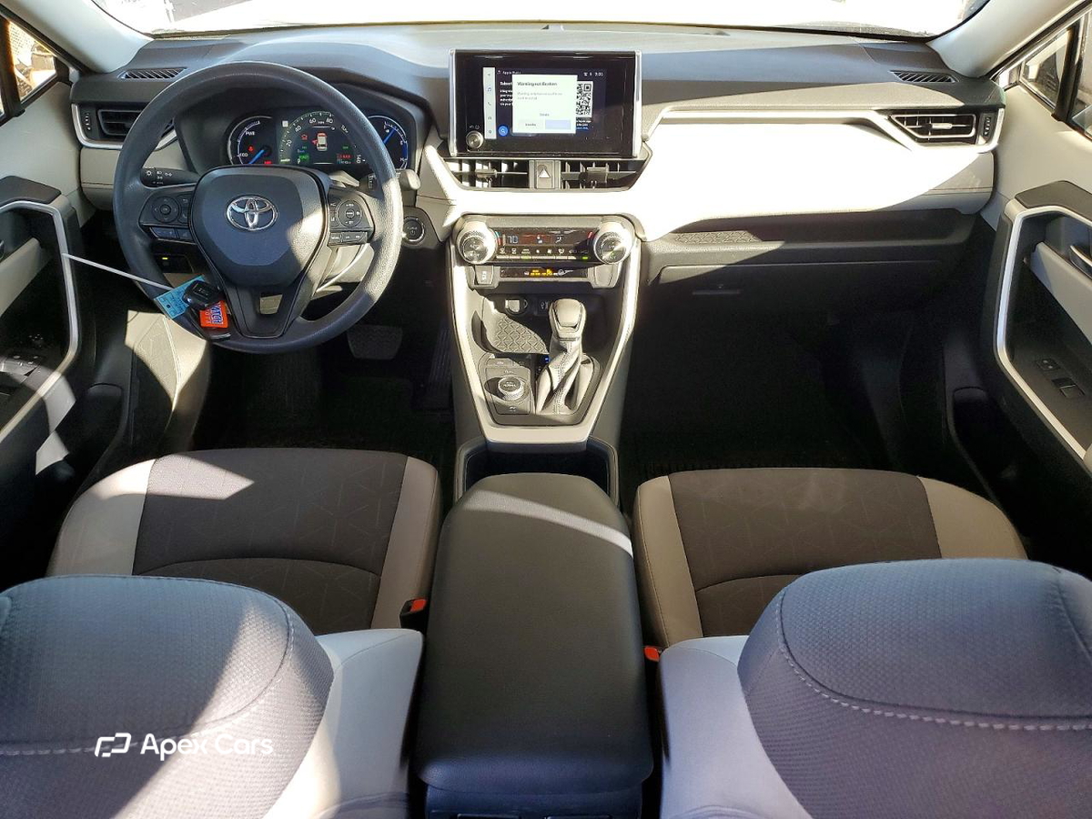Toyota RAV 4 2025