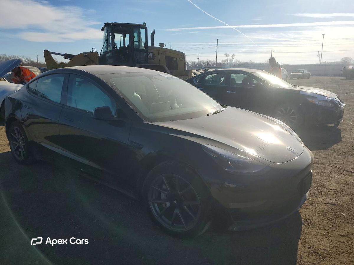 Tesla Model 3 2023