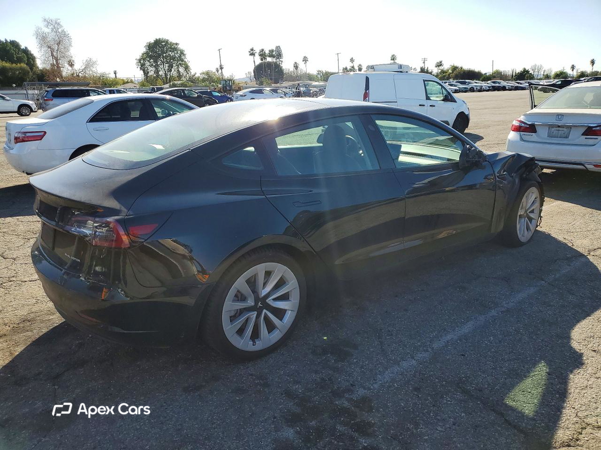 Tesla Model 3 2021