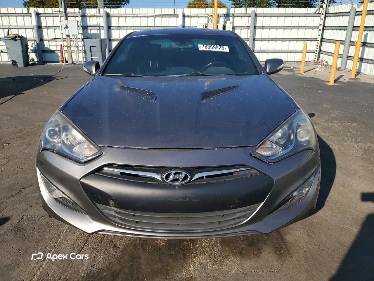 Hyundai Genesis 2013