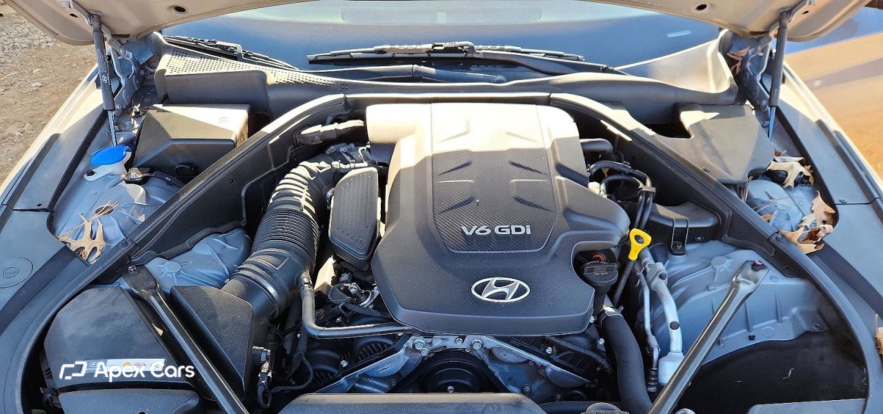 Hyundai Genesis 2015