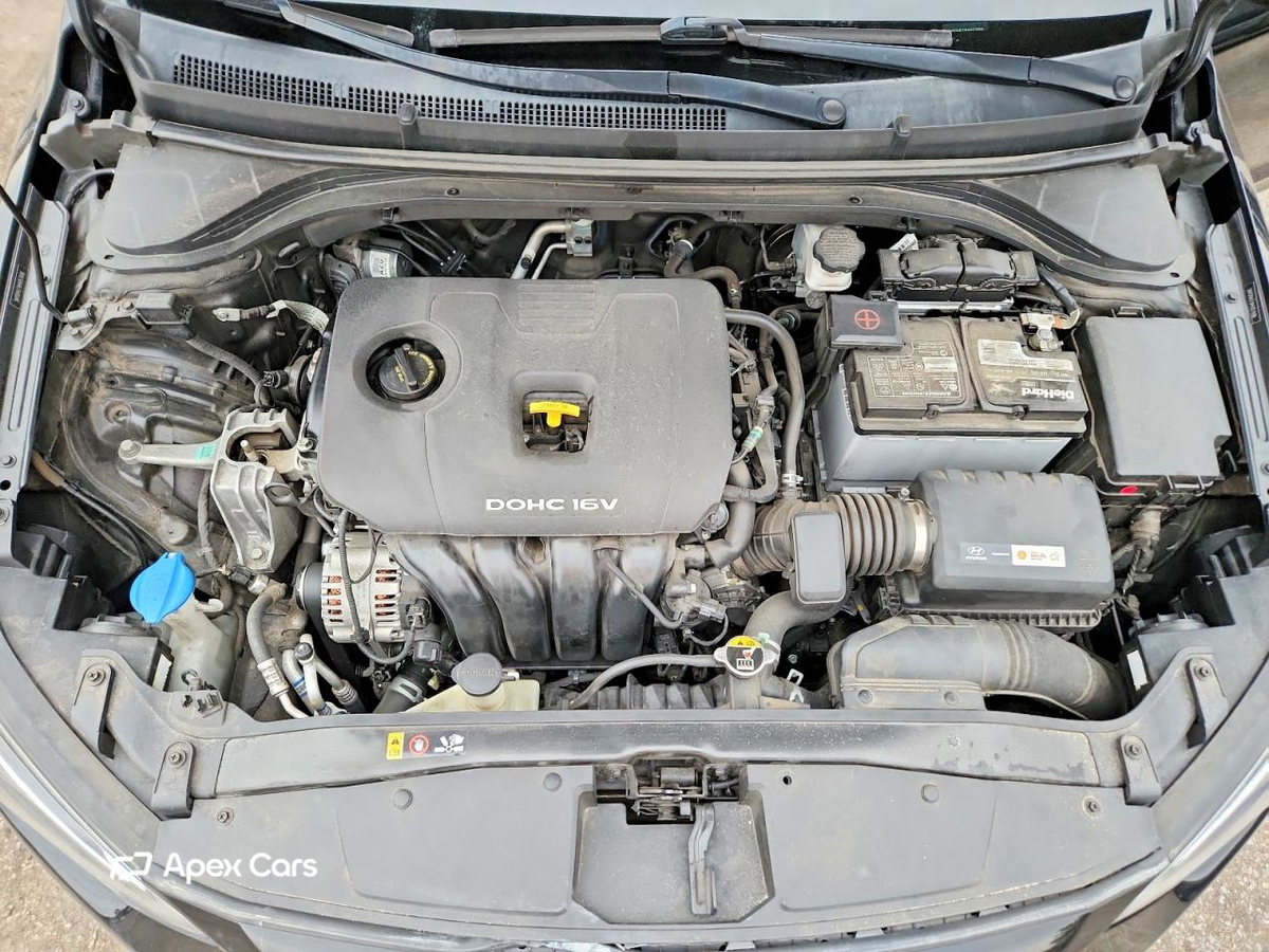 Hyundai Elantra 2017