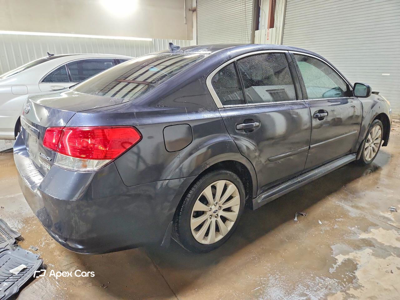 Subaru Legacy 2011
