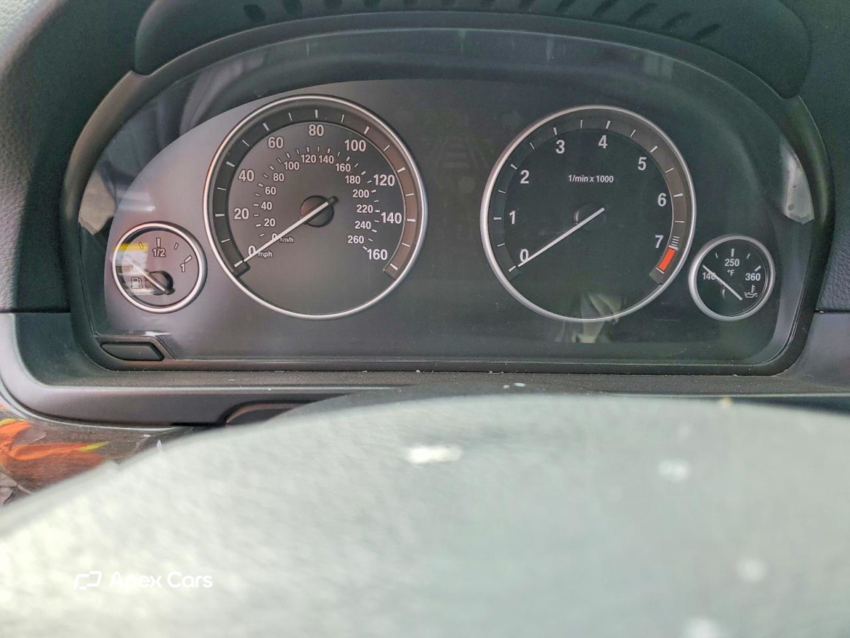 BMW Series 5 2011
