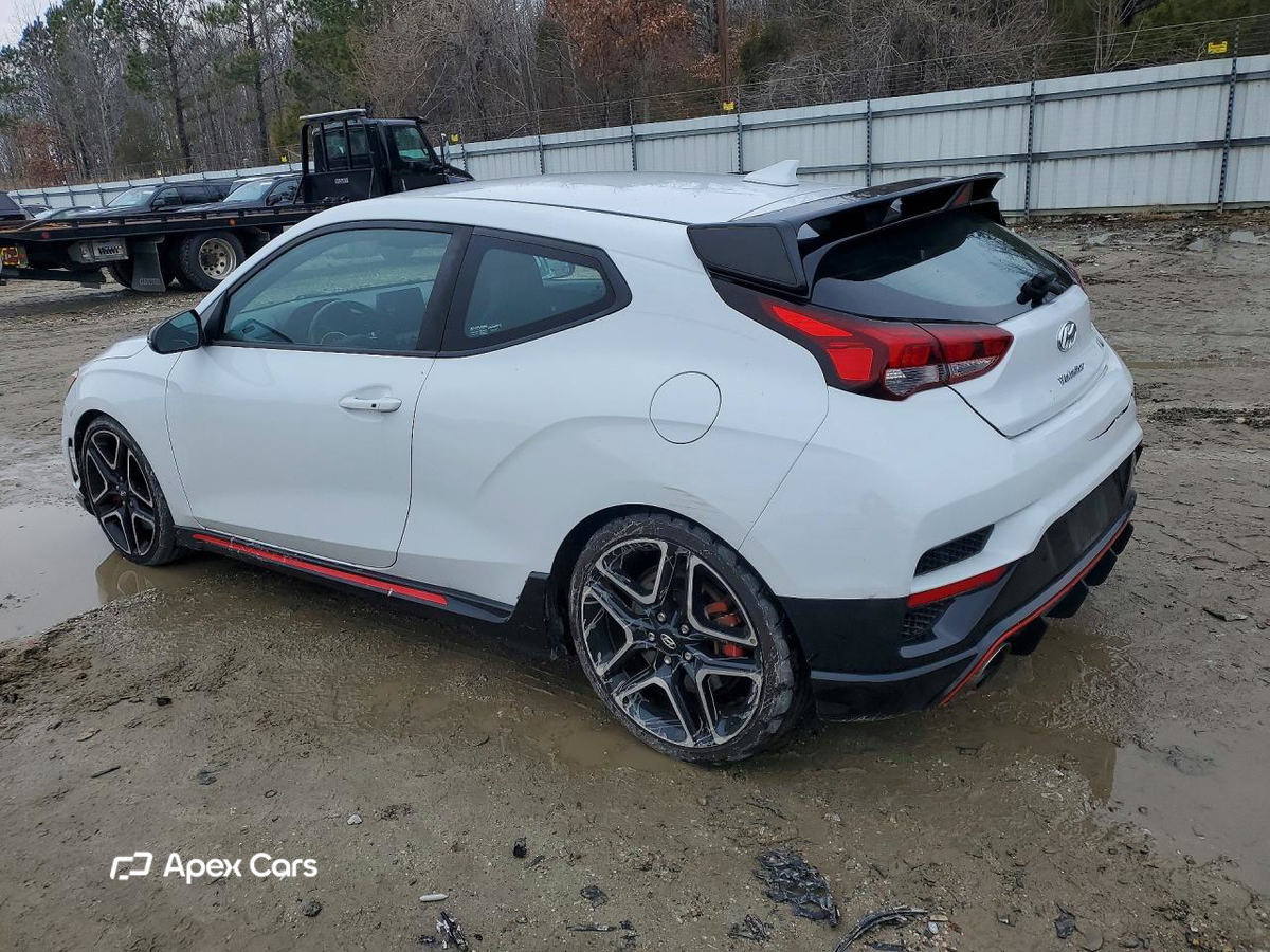 Hyundai Veloster 2021