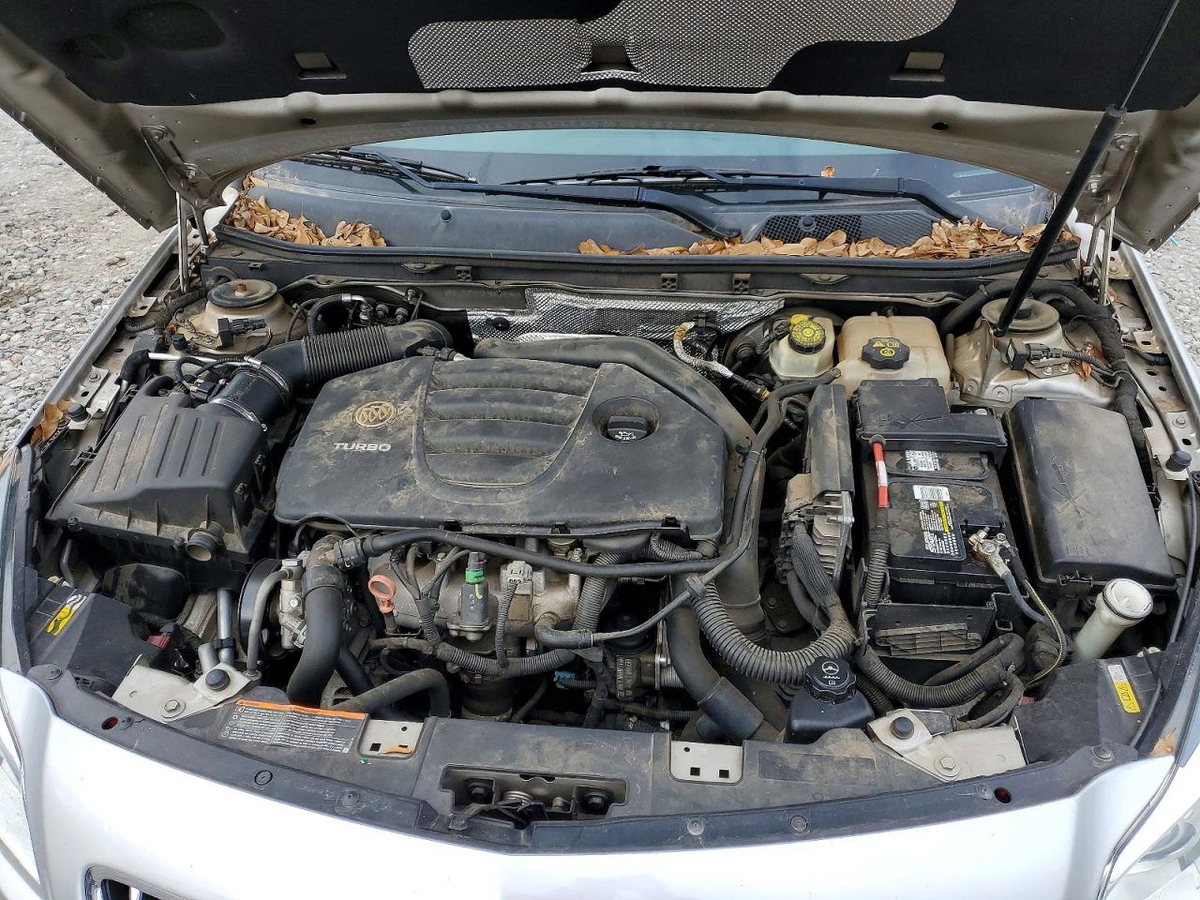 Buick Regal 2011