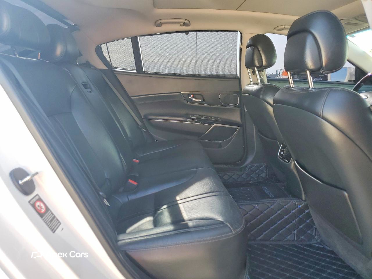 Kia K900 2015