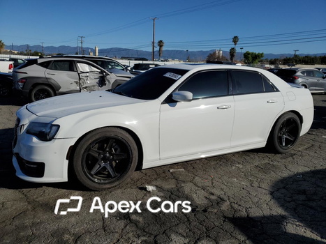 Chrysler 300 2022 - Image 1 of 13