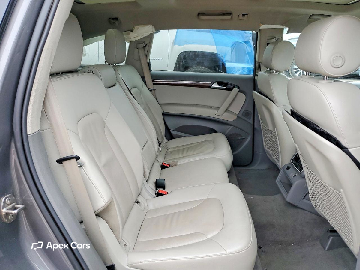 Audi Q7 2012
