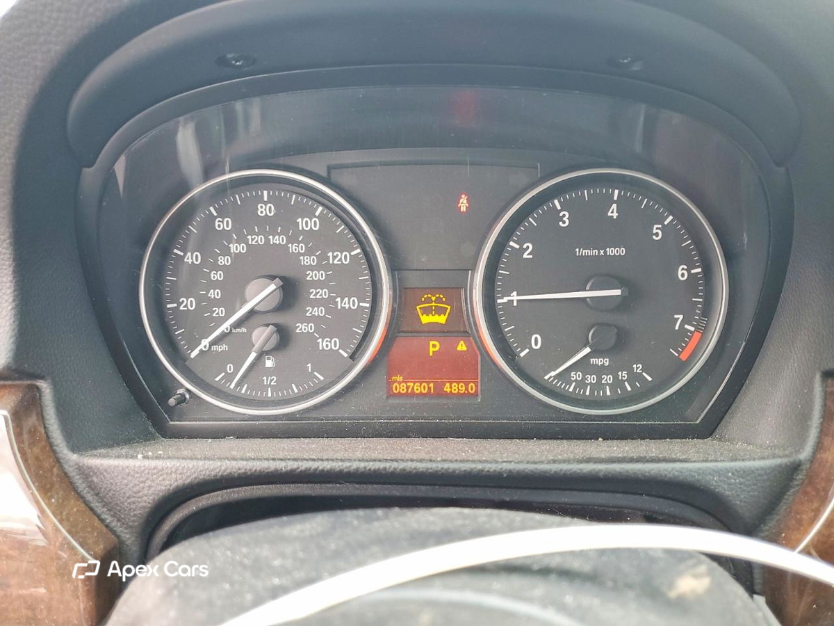 BMW Series 3 2009