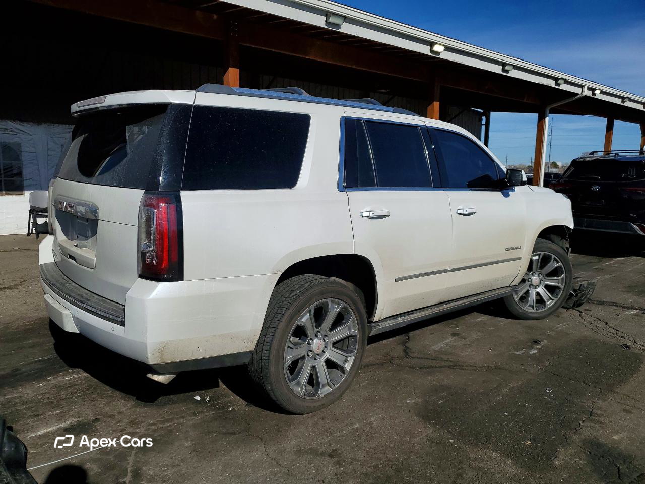 GMC Yukon 2016