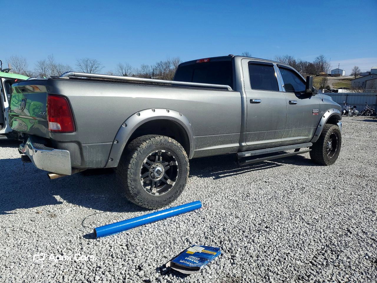 Dodge RAM 2011